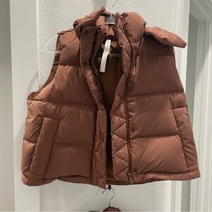 Lululemon puffy vest